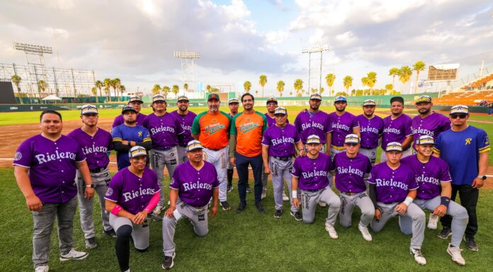 CELEBRAN AFICIONADOS BEISBOL PROFESIONAL CON CARLOS PEÑA ORTIZ EL 277 ANIVERSARIO DE LA FUNDACIÓN DE REYNOSA