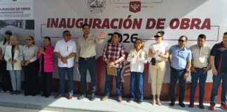 ALCALDE Y VECINOS INAUGURAN PAVIMENTACIÓN HIDRÁULICA EN COLONIA REVOLUCIÓN OBRERA