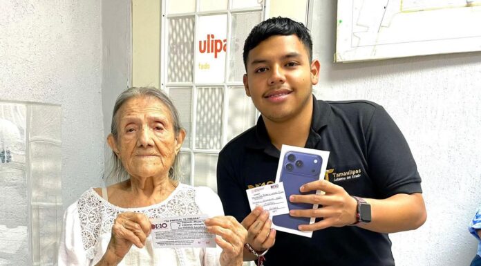 RECONOCEN A CONTRIBUYENTES CUMPLIDOS CON EL PROGRAMA “TU PREDIAL TE PREMIA”