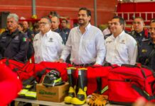 REFUERZA CARLOS PEÑA ORTIZ A BOMBEROS DE REYNOSA CON EQUIPO ESENCIAL PARA SU SEGURIDAD