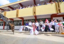 NUEVA TECHUMBRE ESCOLAR ES COMPROMISO DE CARLOS PEÑA ORTIZ CON LA EDUCACIÓN