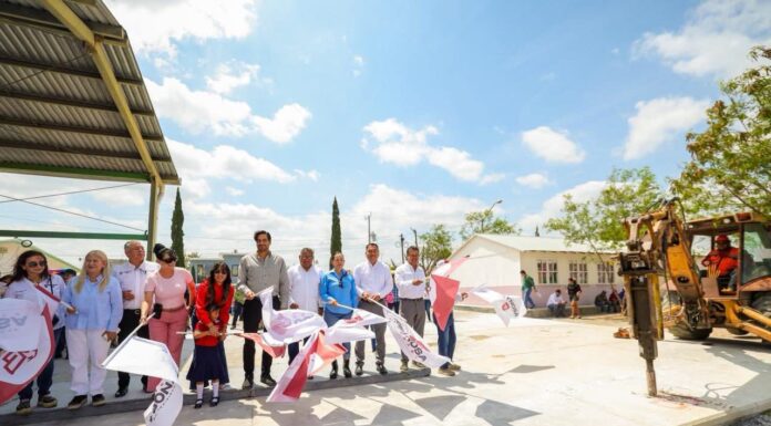 CONSTRUYE GOBIERNO DE CARLOS PEÑA ORTIZ TECHUMBRE EN JARDÍN DE NIÑOS JAIME TORRES BODET.