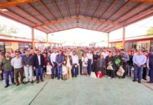 ASISTIERON MÁS DE 700 HABITANTES DE BALCONES A BRIGADA «DIF EN TU COLONIA» CON CARLOS PEÑA ORTIZ