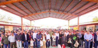 ASISTIERON MÁS DE 700 HABITANTES DE BALCONES A BRIGADA «DIF EN TU COLONIA» CON CARLOS PEÑA ORTIZ