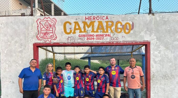 IMPULSA PAN EL DEPORTE INFANTIL EN CAMARGO CON ENTREGA DE UNIFORMES