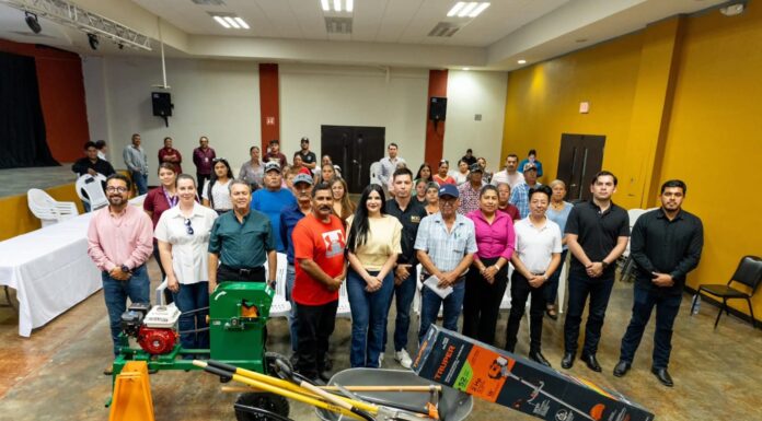 IMPULSA NATALY GARCÍA DÍAZ AL CAMPO CON ENTREGA DE APOYOS PRODUCTIVOS