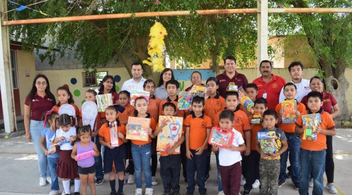 CELEBRAN A LA NIÑEZ EN COMUNIDADES RURALES DE DÍAZ ORDAZ CON JORNADA DE ALEGRÍA Y REGALOS