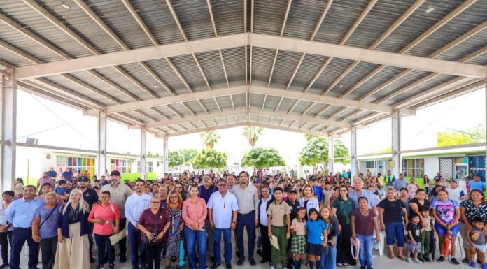 CONSTRUYE GOBIERNO DE CARLOS PEÑA ORTIZ COMEDOR ESCOLAR EN PRIMARIA CARLOS FUENTES MACÍAS