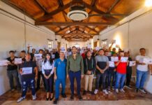 ENTREGÓ ALCALDE CARLOS PEÑA ORTIZ DIPLOMAS DEL PROGRAMA MUNICIPAL «TAZO DORADO»