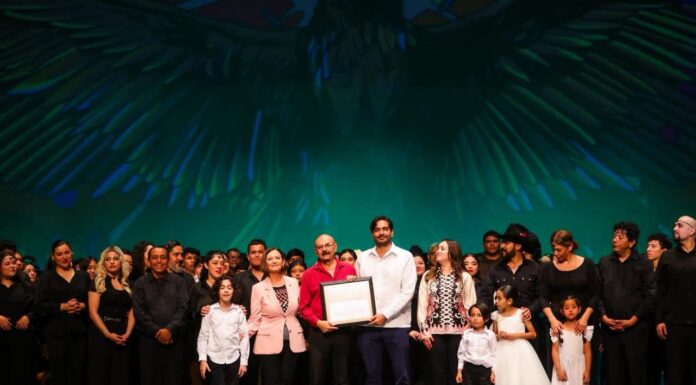 PRESENTÓ CARLOS PEÑA ORTIZ CON GRAN ÉXITO LA OBRA «REYNOSA, LA GRANDEZA DE UN PUEBLO … AL BORDE DEL NORTE»