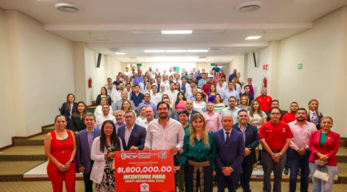 ENCABEZÓ CARLOS PEÑA ORTIZ EL PROGRAMA «DRAFT MÉDICO IMSS», ACOMPAÑADO POR LA SENADORA MAKI ESTHER ORTIZ DOMÍNGUEZ Y EL DELEGADO JOSÉ LUIS ARANZA AGUILAR