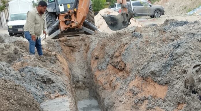 DA CONTINUACIÓN COMAPA A REHABILITACIÓN DE DRENAJE SANITARIO EN FUENTES COLONIALES