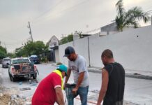 REPARÓ COMAPA FUGAS DE AGUA POTABLE EN DISTINTOS SECTORES DE LA CIUDAD