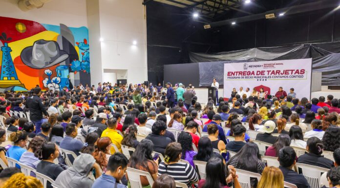 RECONOCEN UNIVERSITARIOS APOYO DE BECAS MUNICIPALES EN REYNOSA