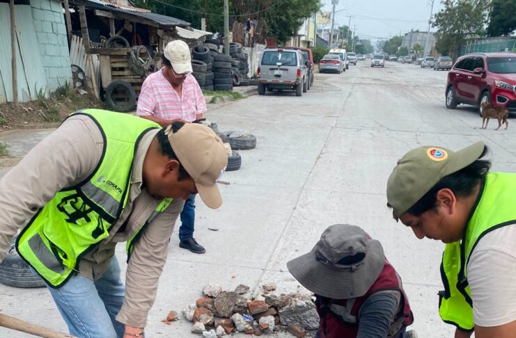 REEMPLAZÓ COMAPA TAPAS DE ALCANTARILLAS EN DIVERSOS PUNTOS DE LA CIUDAD