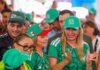 CONVIVIÓ LA SENADORA MAKI ORTIZ CON AFICIONADOS AL FUTBOL EN TRANSMISIÓN DE JUEGO MUNDIALISTA