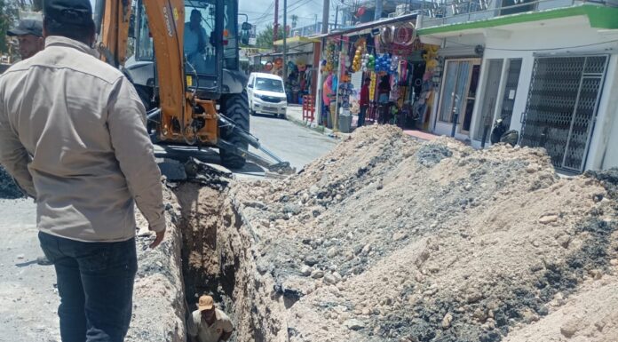 INICIA COMAPA REHABILITACIÓN DE DRENAJE SANITARIO EN LA COLONIA BENITO JUÁREZ