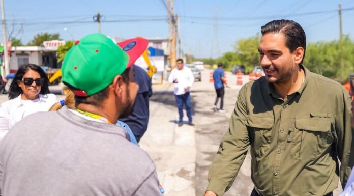 SUPERVISA CARLOS PEÑA ORTIZ REHABILITACIÓN DE VIALIDADES EN RINCÓN DE LAS FLORES