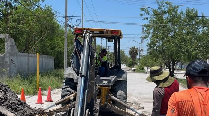 INICIA COMAPA REHABILITACIÓN DE DRENAJE SANITARIO EN LA COLONIA MARTE R. GÓMEZ