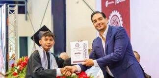 PRESIDIÓ ALCALDE CARLOS PEÑA ORTIZ GRADUACIÓN DE GENERACIÓN LIII DEL CBTIS 7 CON LA DIRECTORA BRENDA LILIA GODINA TOVÍAS