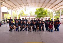 ENTREGA DIF-REYNOSA NUEVOS UNIFORMES A EQUIPO DE CACHIBOL DE CASA CLUB