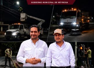 CARLOS PEÑA ORTIZ Y ANTONIO CHÁVEZ HERRERA SUPERVISAN EL TRABAJO NOCTURNO DE CUADRILLAS DE SERVICIOS PÚBLICOS EN REYNOSA