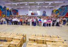 ENTREGÓ ALCALDE CARLOS PEÑA ORTIZ HERRAMIENTAS DEL PROGRAMA “CANASTA BÁSICA DIGITAL 2026”