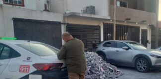 EXHORTA DIRECCIÓN DE MEDIO AMBIENTE A NO OBSTRUIR VÍA PÚBLICA CON MATERIALES