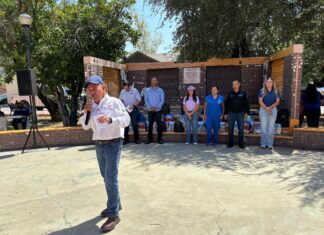 LLEVAN ALCALDE Y SISTEMA DIF BRIGADA POR REGRESO A CLASES A FAMILIAS DE LAS COMUNIDADES RURALES