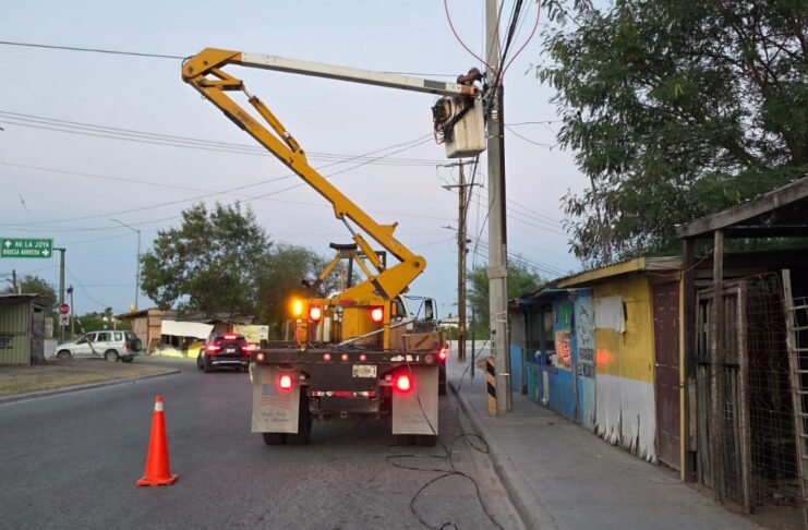 REHABILITÓ GOBIERNO DE REYNOSA ALUMBRADO EN BULEVAR LAS FUENTES Y BALCONES DE ALCALÁ