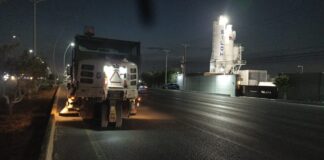 REALIZA SERVICIOS PÚBLICOS BARRIDO NOCTURNO DE AVENIDAS PRINCIPALES