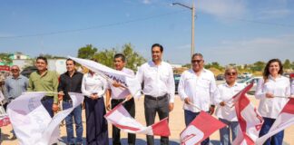 DiO ARRANQUÉ A NUEVA CANCHA DEPORTIVA DE LOMA BLANCA EL ALCALDE CARLOS PEÑA ORTIZ