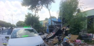 DETECTÓ PATRULLA AMBIENTAL ACUMULACIÓN DE RESIDUOS EN LA VÍA PÚBLICA
