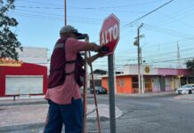 REFUERZAN SEGURIDAD VIAL Y MEJORAN INFRAESTRUCTURA URBANA EN CALLE OAXACA