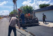 GOBIERNO DEL BIOL. RAMIRO CORTEZ REHABILITA EL PAVIMENTO ASFÁLTICO EN TRAMOS DE LAS CALLES JUAN DE DIOS PEZA Y MANUEL ACUÑA