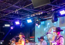 CARNALITOS ESPINOZA SE PRESENTAN EN LAS FIESTAS PATRONALES DE SAN MIGUEL ARCANGEL