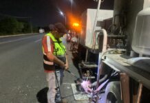 POR SEGURIDAD VIAL SERVICIOS PÚBLICOS DELIMITA CARRILES EN AVENIDA TECNOLÓGICO