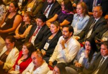 FELICITÓ CARLOS PEÑA ORTIZ AL GOBERNADOR AMÉRICO VILLARREAL ANAYA POR su INFORME “CUATRO AÑOS TRANSFORMANDO TAMAULIPAS ”