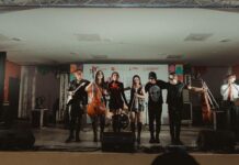 NOCHE DE ÓPERA ROCK REÚNE A FAMILIAS EN LA CASA DE CULTURA