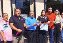 GOBIERNO DEL BIOL. RAMIRO CORTEZ DESEA EL MAYOR DE LOS ÉXITOS AL INSTITUTO DE BELLEZA MODELINE