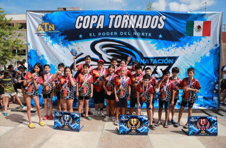 DESTACA EQUIPO DRAGONES IMD EN LA COPA TORNADOS DE NATACIÓN