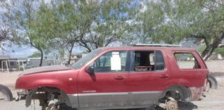 NOTIFICÓ GOBIERNO DE REYNOSA POR AUTOS ABANDONADOS EN LA VÍA PÚBLICA