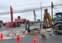 ATIENDE COMAPA REPORTES DE FUGAS DE AGUA POTABLE EN DISTINTOS SECTORES DE REYNOSA