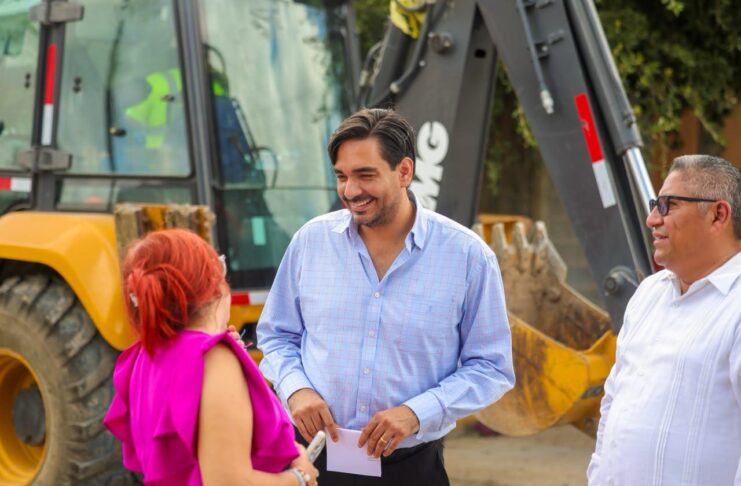 SUPERVISÓ CARLOS PEÑA ORTIZ LA REHABILITACIÓN DE PAVIMENTO EN RESIDENCIAL DEL VALLE