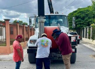 COMAPA REALIZA TRABAJOS DE DESAZOLVE