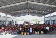 IMPULSÓ GOBIERNO DE CARLOS PEÑA ORTIZ PROGRAMA DE TEATRO Y MÚSICA ANTE MÁS DE 500 ALUMNOS