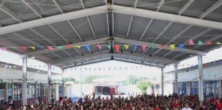 IMPULSÓ GOBIERNO DE CARLOS PEÑA ORTIZ PROGRAMA DE TEATRO Y MÚSICA ANTE MÁS DE 500 ALUMNOS
